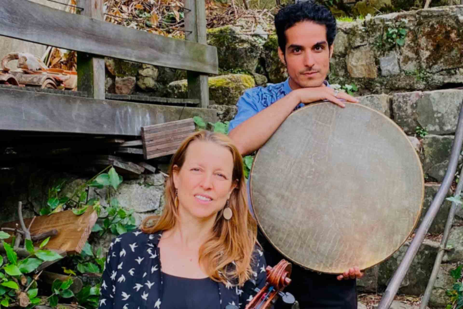 PAZ LA CARAPACE, AFSHIN GHAFFARIAN ET LAURA CARONNI