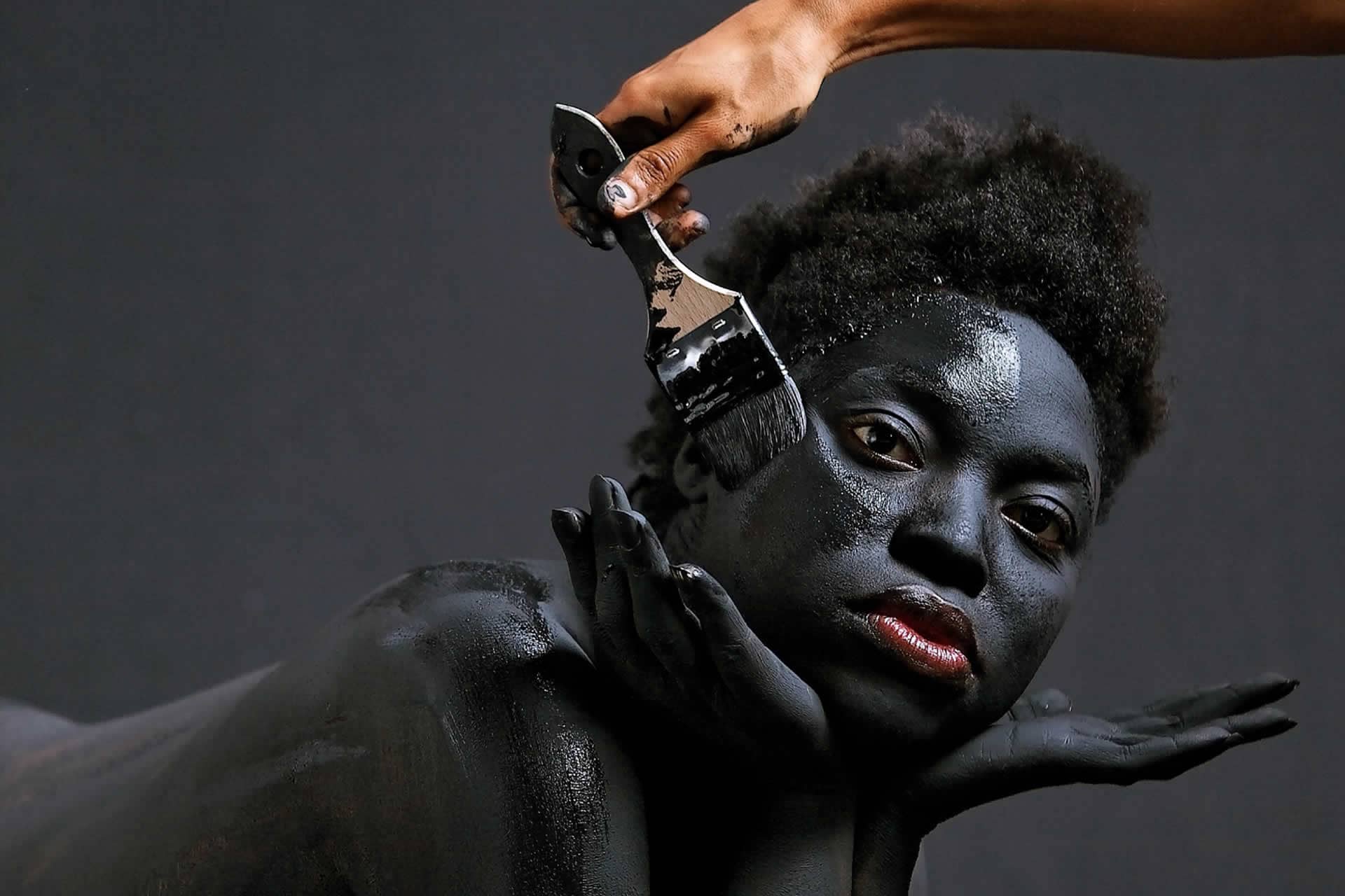 Semaine des Afriques : avec PERRINE FIFADJI + AR E LA C OY A VA