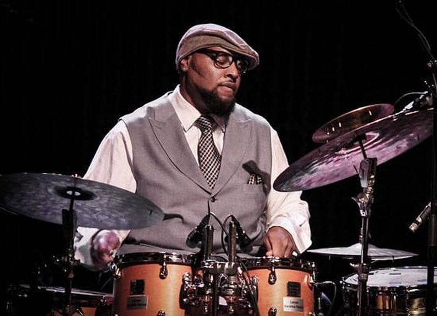 Spiritual Warriors Orchestra, avec Terreon Gully