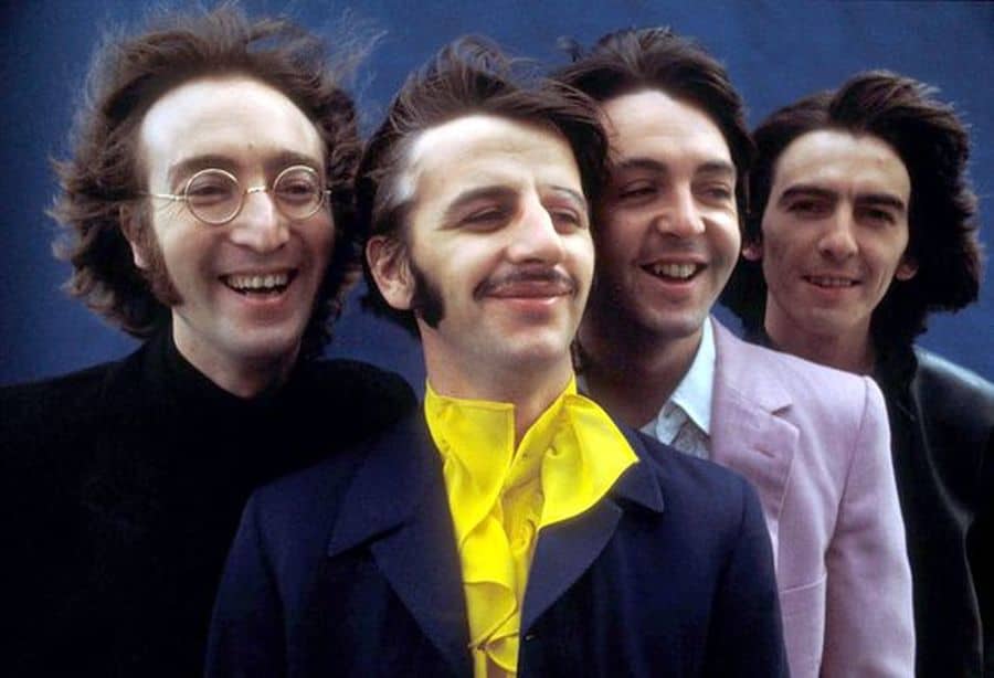 The Lonely Hearts Club Band / Tribute to the Beatles