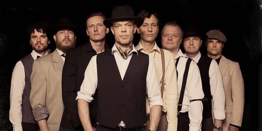 Thorbjørn Risager & the Black Tornado + Leon Showman