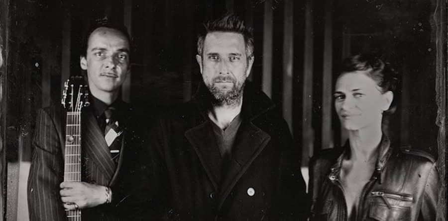 Wallace (Erwan, Ex-Hurlements de Léo) + High Square County