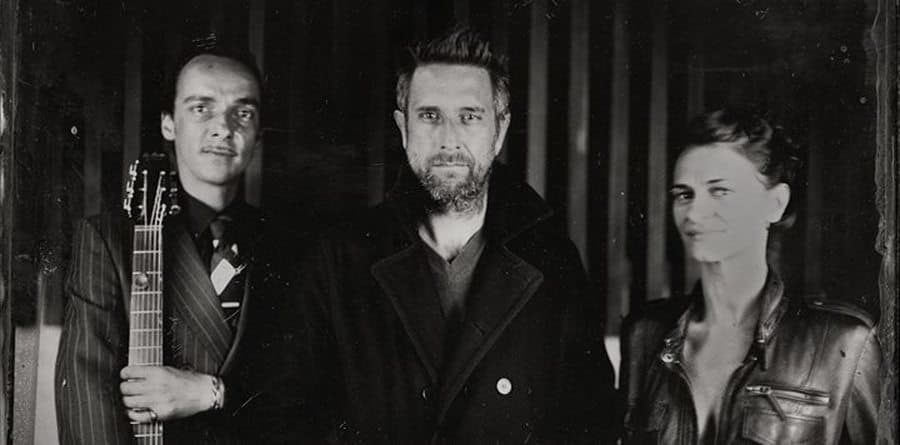 Wallace (Erwan, Ex-Hurlements de Léo) + High Square County