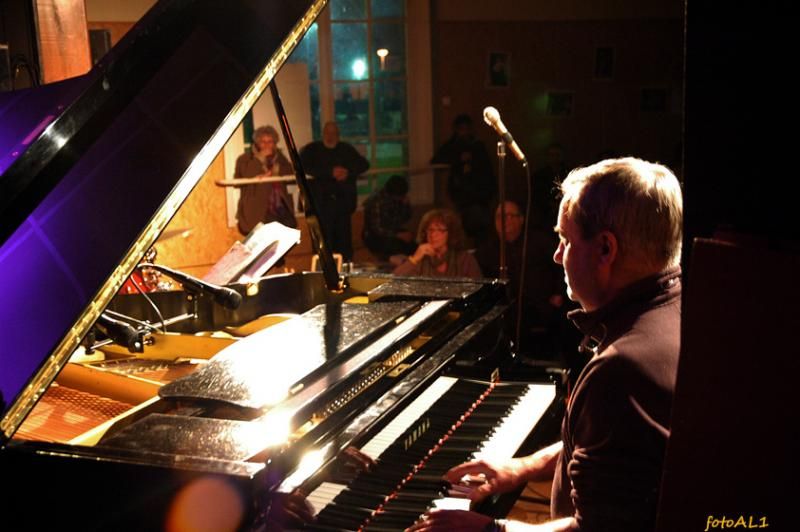 Francois Faure trio