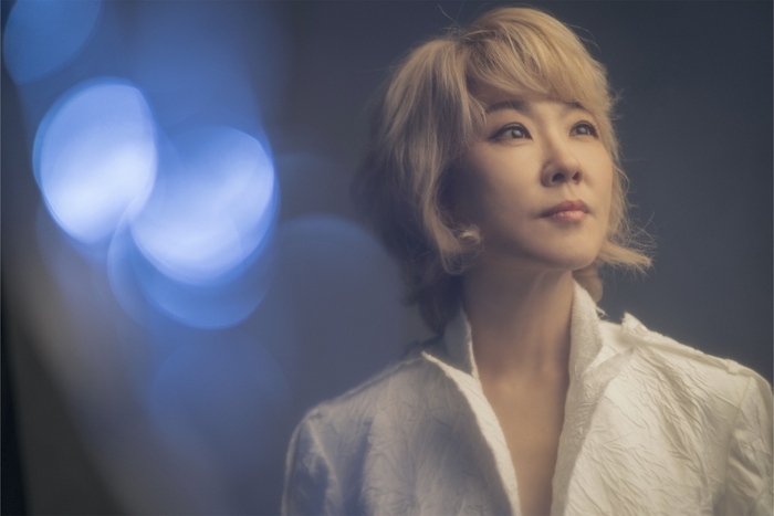 YOUN SUN NAH EN DUO AVEC BOJAN Z